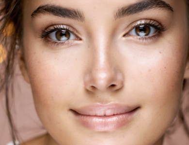 Les bienfaits de la niacinamide pour une peau du visage éclatante et saine