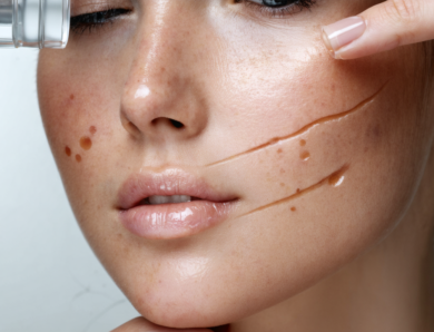 Niacinamide et peau du visage : quels sont les potentiels risques à connaître ?